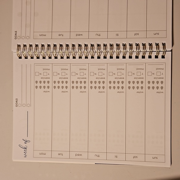 Undated planner - Picture 5 of 7